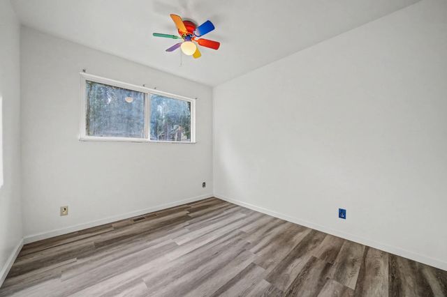 3105 Ridgecrest Way, Pollock Pines, CA 95726