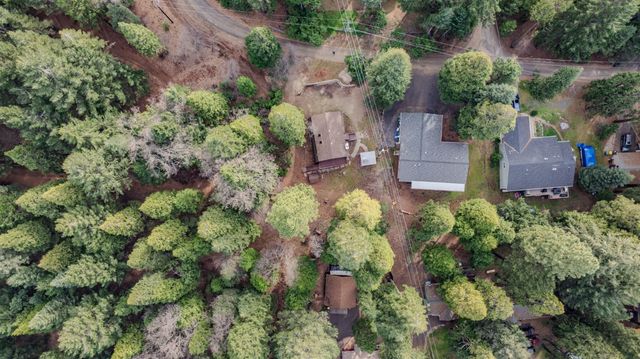 3105 Ridgecrest Way, Pollock Pines, CA 95726