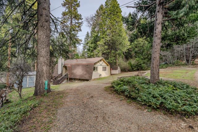 3105 Ridgecrest Way, Pollock Pines, CA 95726