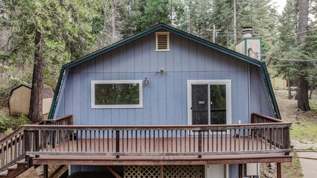 3105 Ridgecrest Way, Pollock Pines, CA 95726