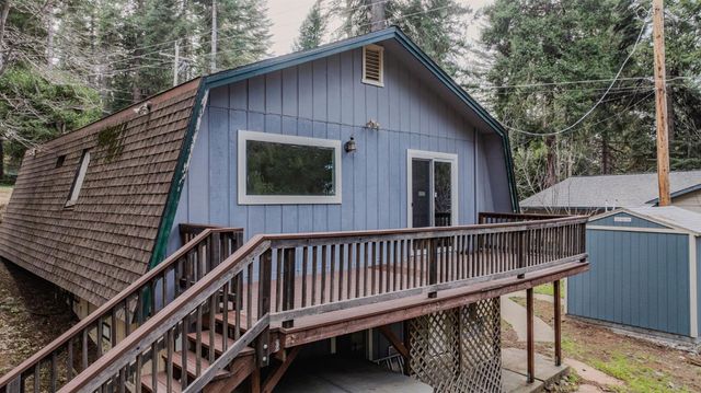 3105 Ridgecrest Way, Pollock Pines, CA 95726