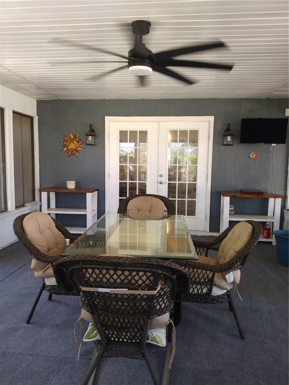 Image 19 of property listing at 13 GRACIE ROAD, Debary, FL 32713