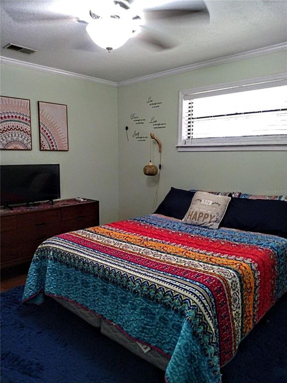 Image 30 of property listing at 13 GRACIE ROAD, Debary, FL 32713