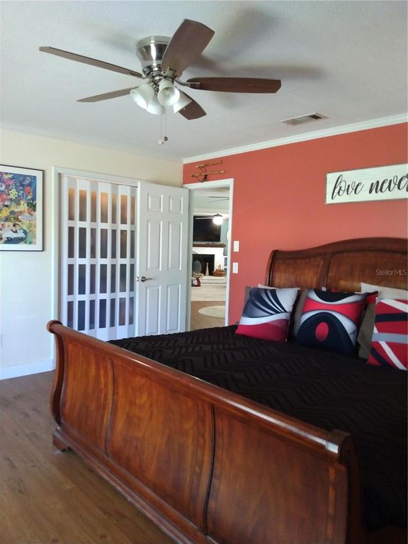 Image 35 of property listing at 13 GRACIE ROAD, Debary, FL 32713