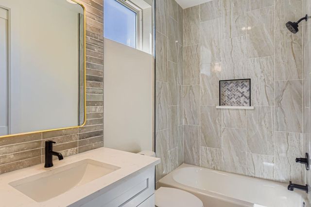 4712 S Forest DR, Austin, TX 78745