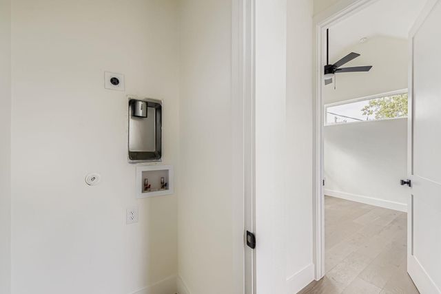 4712 S Forest DR, Austin, TX 78745