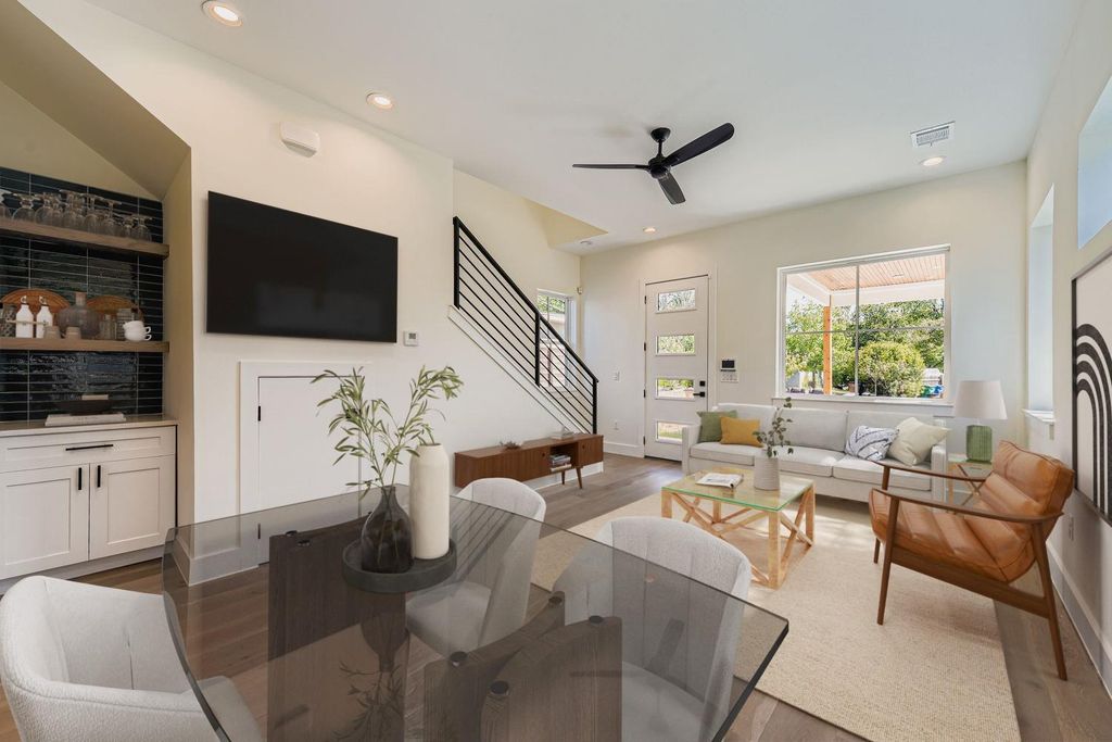 4712 S Forest DR, Austin, TX 78745