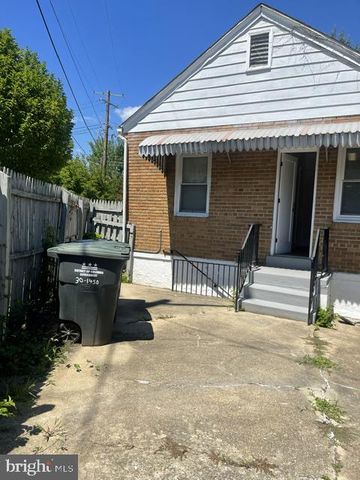 6203 PINEY BRANCH RD NW, Washington, DC 20011