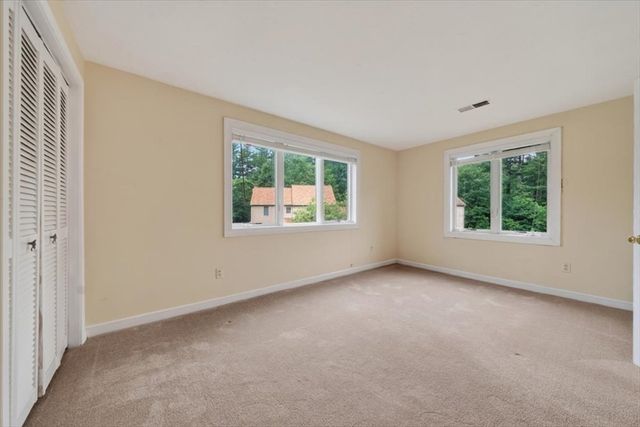 68 Trout Farm Ln, Duxbury, MA 02332