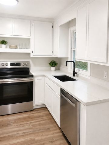 16 Douglas Dr, Ayer, MA 01432