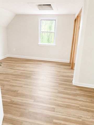 16 Douglas Dr, Ayer, MA 01432