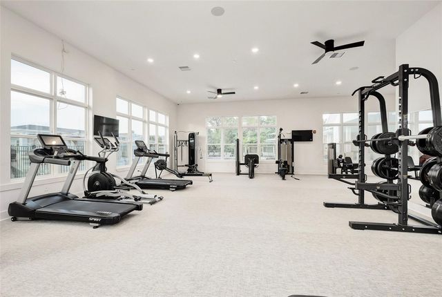 1015 LAKE FOREST BOULEVARD B3, Winter Haven, FL 33884