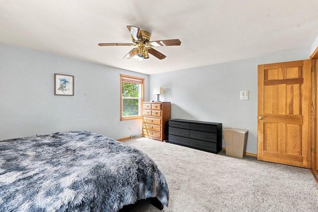 3725 S Joseph ROAD, New Berlin, WI 53151