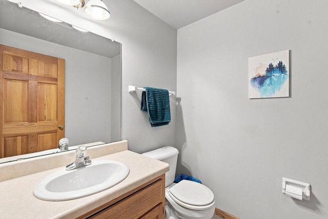 3725 S Joseph ROAD, New Berlin, WI 53151