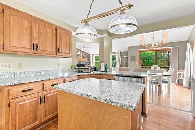 3725 S Joseph ROAD, New Berlin, WI 53151