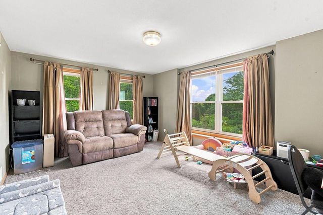 3725 S Joseph ROAD, New Berlin, WI 53151