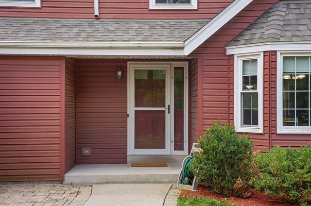 3725 S Joseph ROAD, New Berlin, WI 53151