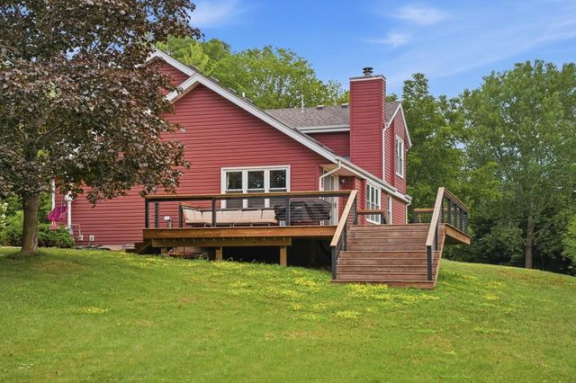 3725 S Joseph ROAD, New Berlin, WI 53151