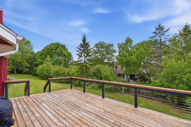 3725 S Joseph ROAD, New Berlin, WI 53151