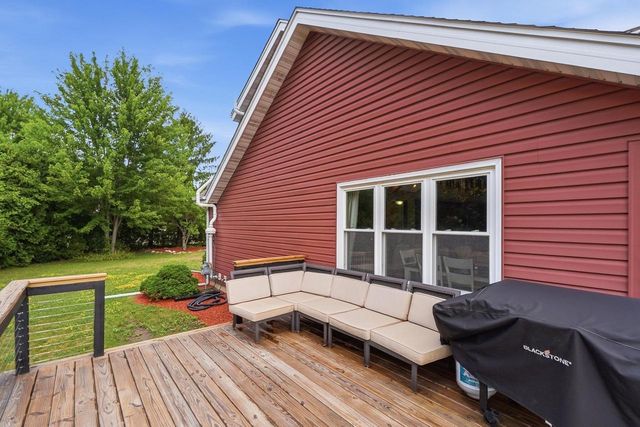 3725 S Joseph ROAD, New Berlin, WI 53151