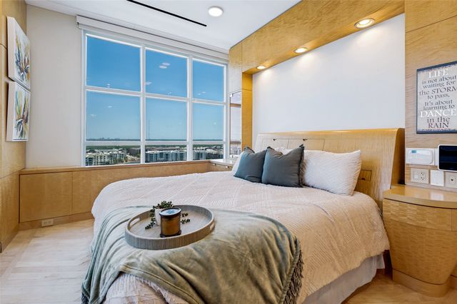 330 Las Colinas Boulevard E 1522, Irving, TX 75039