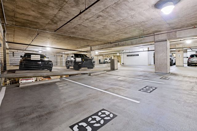 330 Las Colinas Boulevard E 1522, Irving, TX 75039