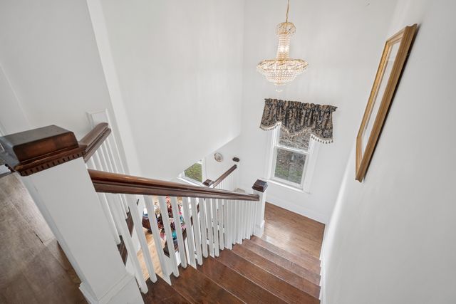 9 Center Road, Streamwood, IL 60107