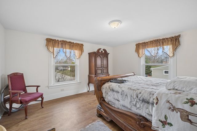 9 Center Road, Streamwood, IL 60107