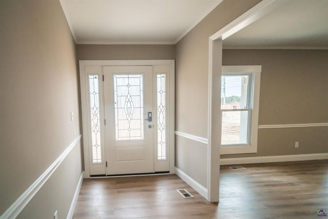 618 Westview Dr, Fort Valley, GA 31030