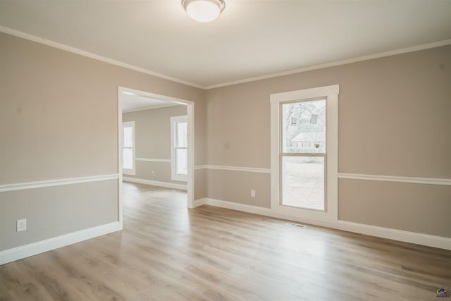 618 Westview Dr, Fort Valley, GA 31030