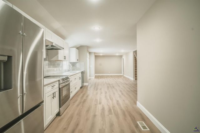 618 Westview Dr, Fort Valley, GA 31030