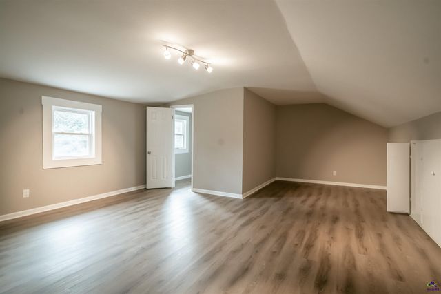 618 Westview Dr, Fort Valley, GA 31030