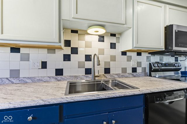 217 Tague Street, Greenfield, IN 46140