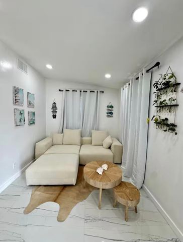 1433 NE 53rd Court, Pompano Beach, FL 33064