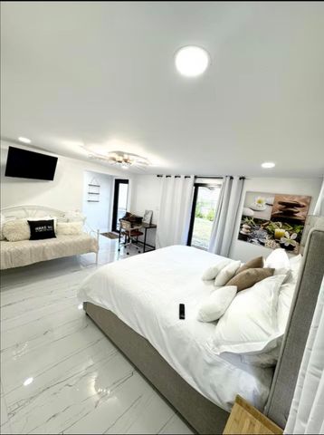 1433 NE 53rd Court, Pompano Beach, FL 33064