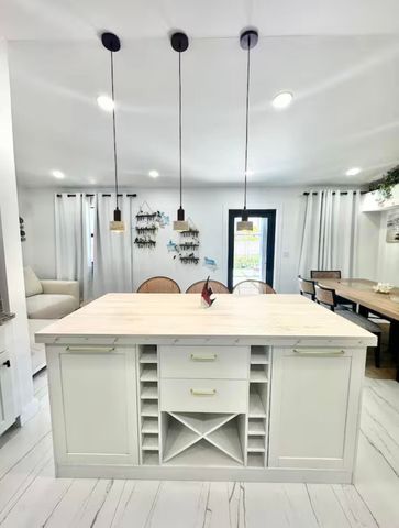 1433 NE 53rd Court, Pompano Beach, FL 33064