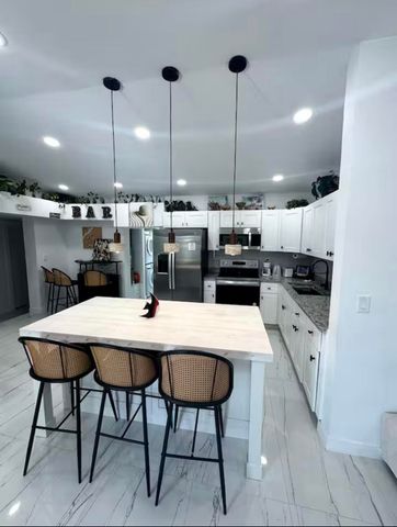 1433 NE 53rd Court, Pompano Beach, FL 33064