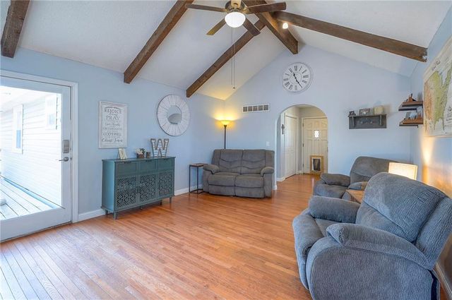 13412 Highview Drive, Kearney, MO 64060