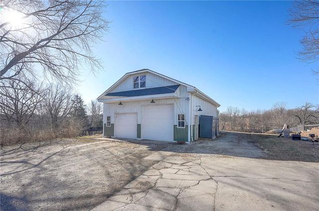 13412 Highview Drive, Kearney, MO 64060