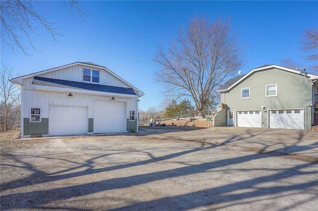 13412 Highview Drive, Kearney, MO 64060