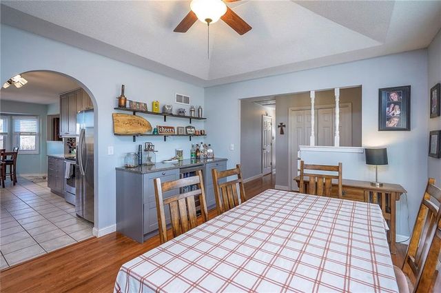 13412 Highview Drive, Kearney, MO 64060