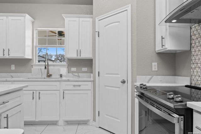 8116 Ventura, Selma, TX 78154