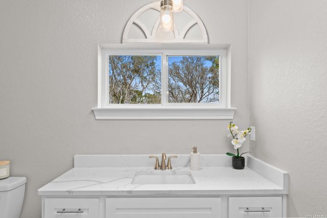 8116 Ventura, Selma, TX 78154