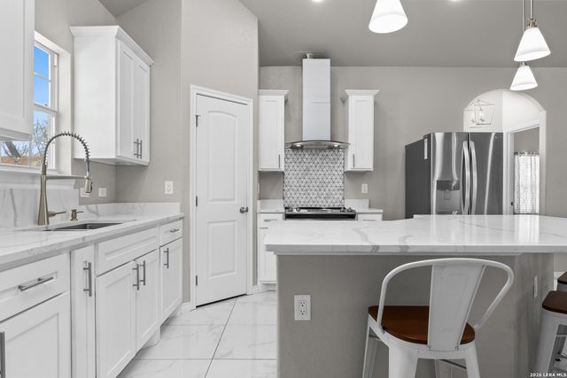 8116 Ventura, Selma, TX 78154