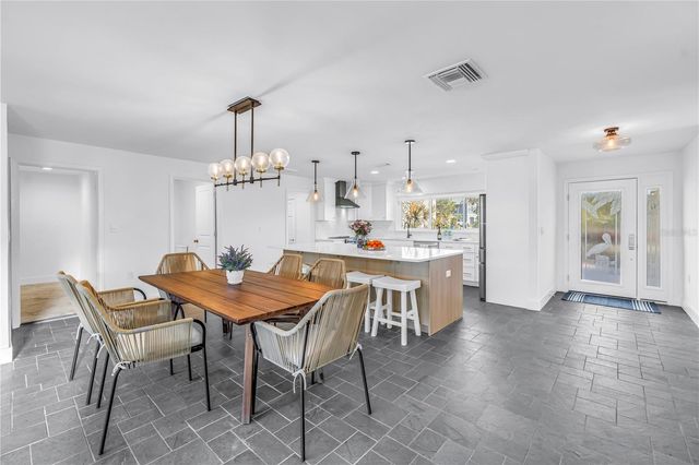 2890 ALTON DRIVE, St Pete Beach, FL 33706