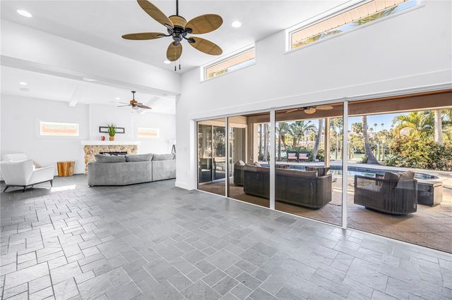 2890 ALTON DRIVE, St Pete Beach, FL 33706