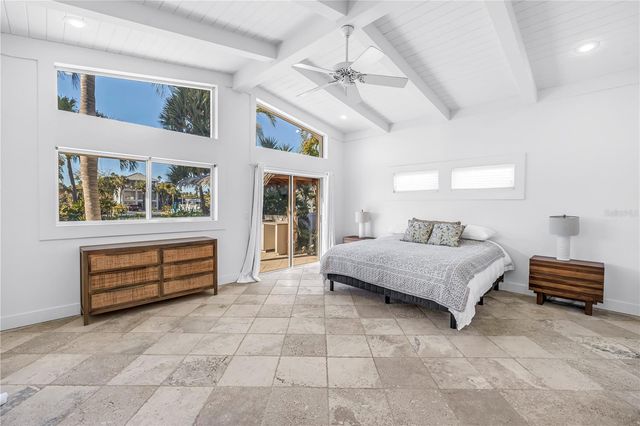 2890 ALTON DRIVE, St Pete Beach, FL 33706