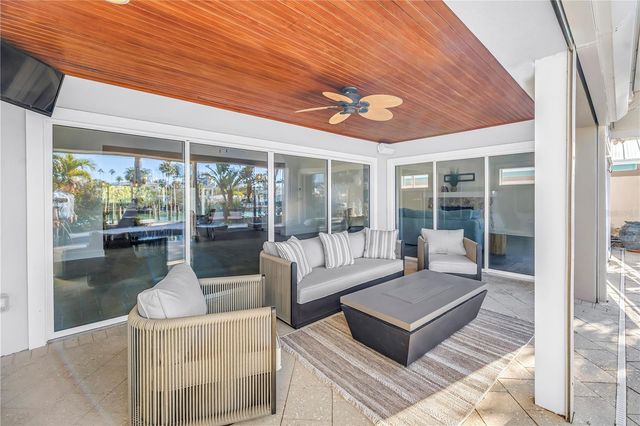 2890 ALTON DRIVE, St Pete Beach, FL 33706