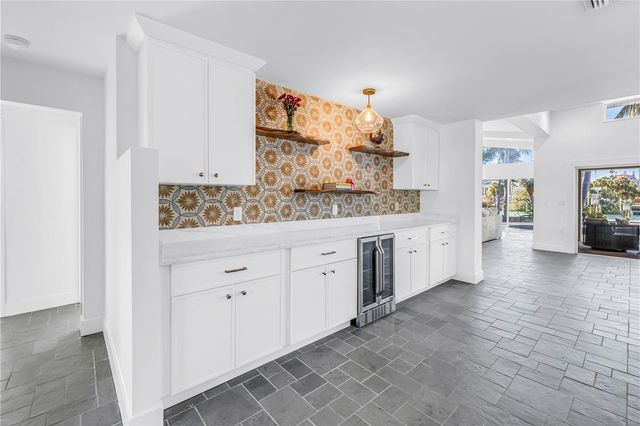 2890 ALTON DRIVE, St Pete Beach, FL 33706