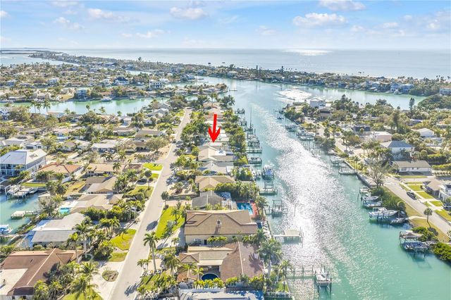 2890 ALTON DRIVE, St Pete Beach, FL 33706